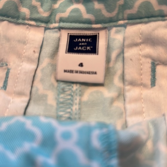 Janie and Jack Size 4 Shorts - Picture 3 of 7